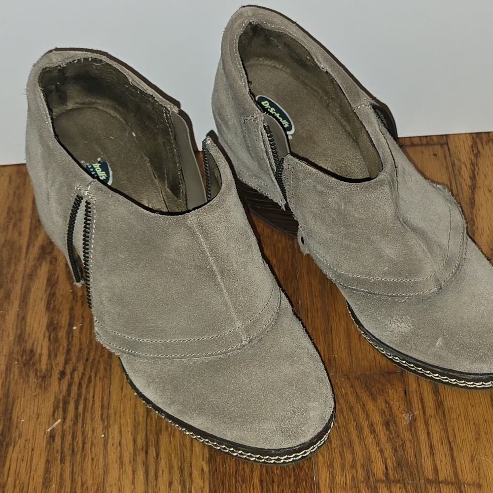 Dr. Scholl's Taupe Suede Ankle Booties